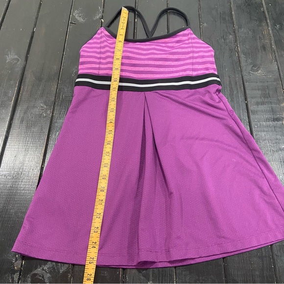 Lucy women's pink/purple/black print criss cross-back sports bra top Sz S - Picture 6 of 7